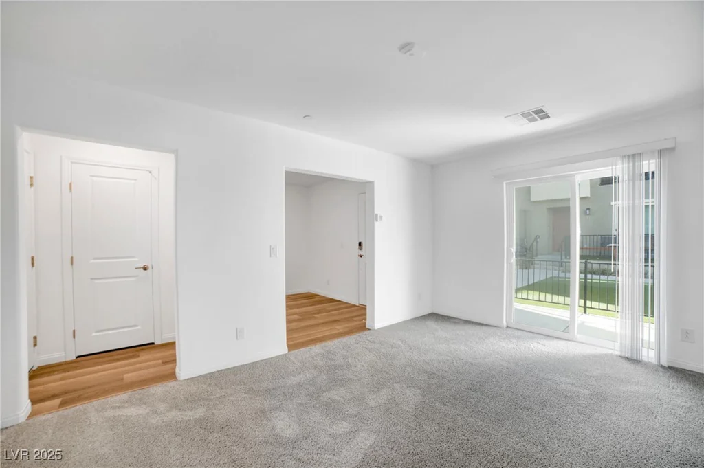 2843 Kona Blue, Las Vegas, NV 89183