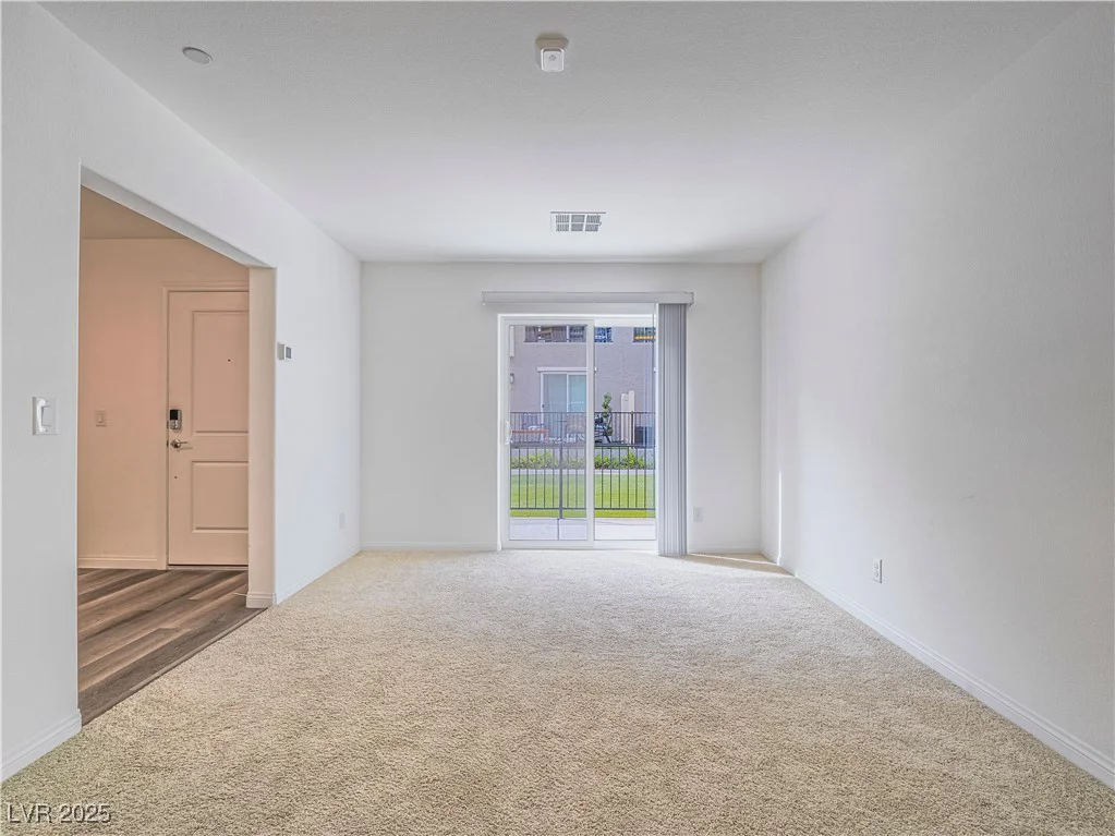 2843 Kona Blue, Las Vegas, NV 89183