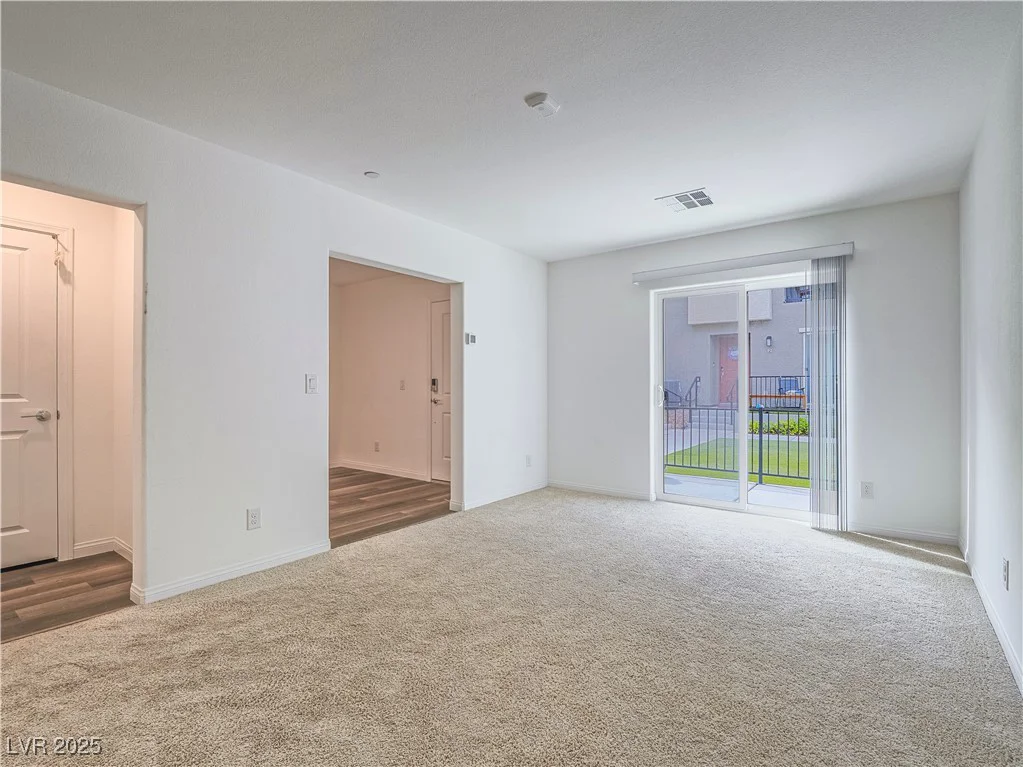2843 Kona Blue, Las Vegas, NV 89183