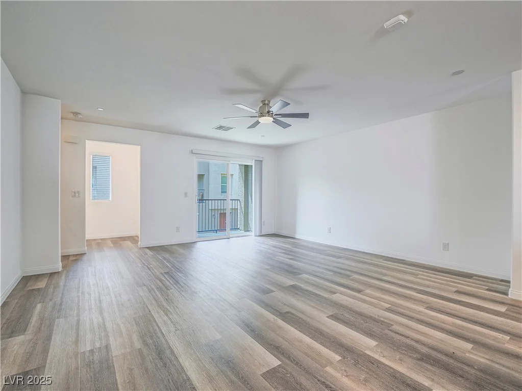 2843 Kona Blue, Las Vegas, NV 89183