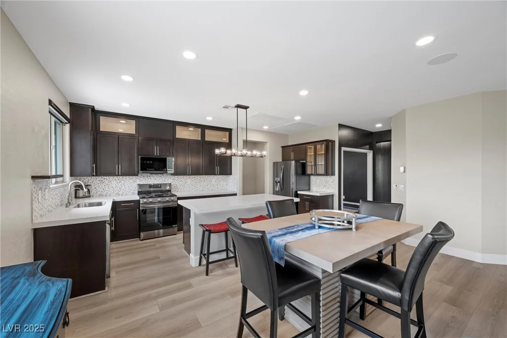 5594 Trilling Bird, Las Vegas, NV 89135