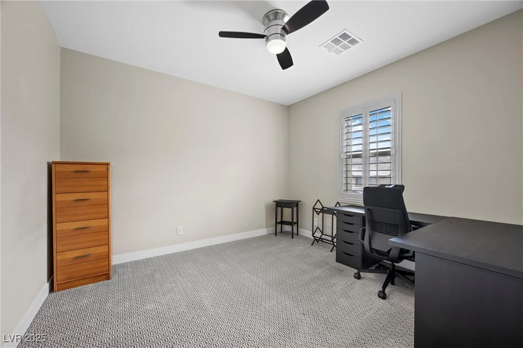 5594 Trilling Bird, Las Vegas, NV 89135