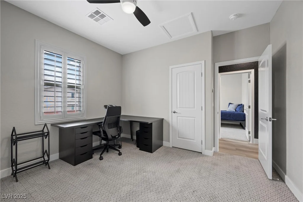 5594 Trilling Bird, Las Vegas, NV 89135