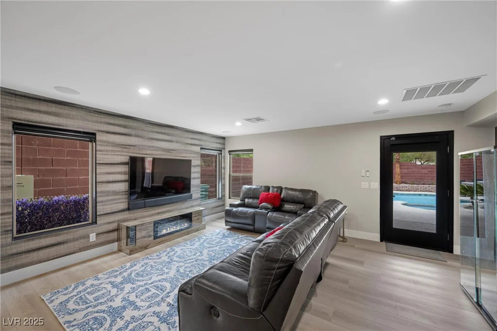 5594 Trilling Bird, Las Vegas, NV 89135
