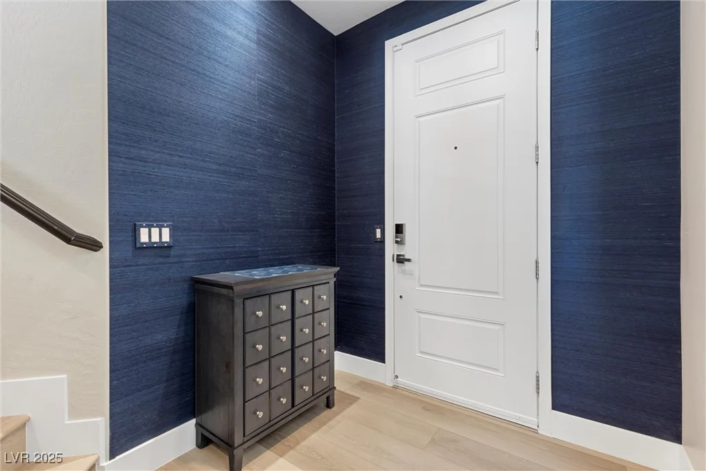 5594 Trilling Bird, Las Vegas, NV 89135