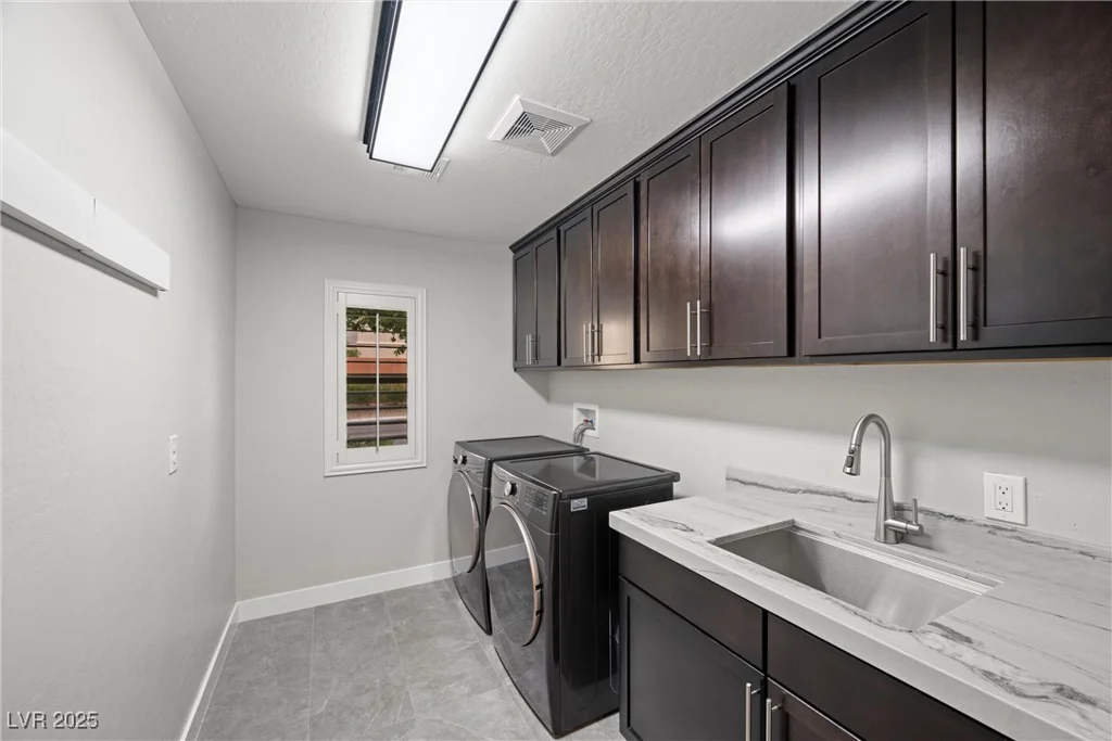 5594 Trilling Bird, Las Vegas, NV 89135