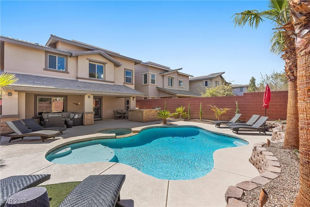 5594 Trilling Bird, Las Vegas, NV 89135