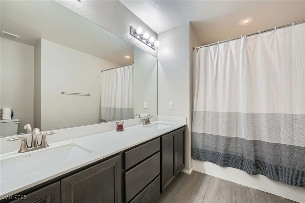 6445 Alpine Ridge, Las Vegas, NV 89149