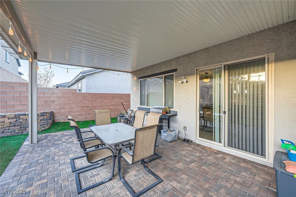 6445 Alpine Ridge, Las Vegas, NV 89149