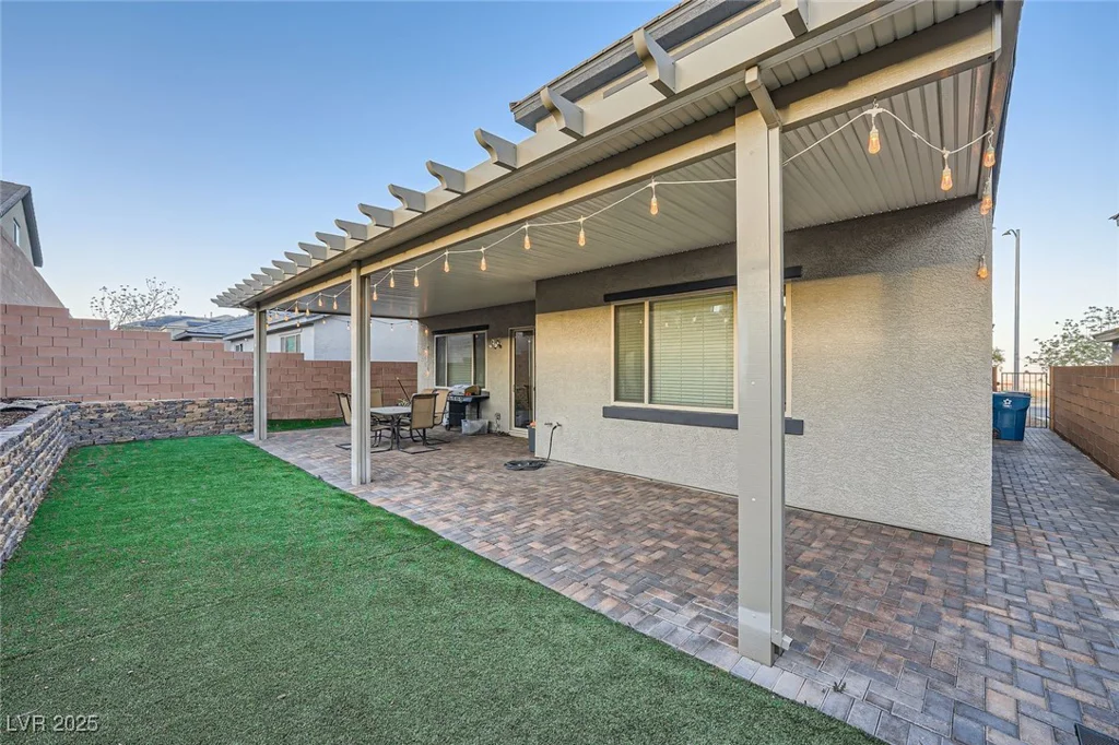 6445 Alpine Ridge, Las Vegas, NV 89149