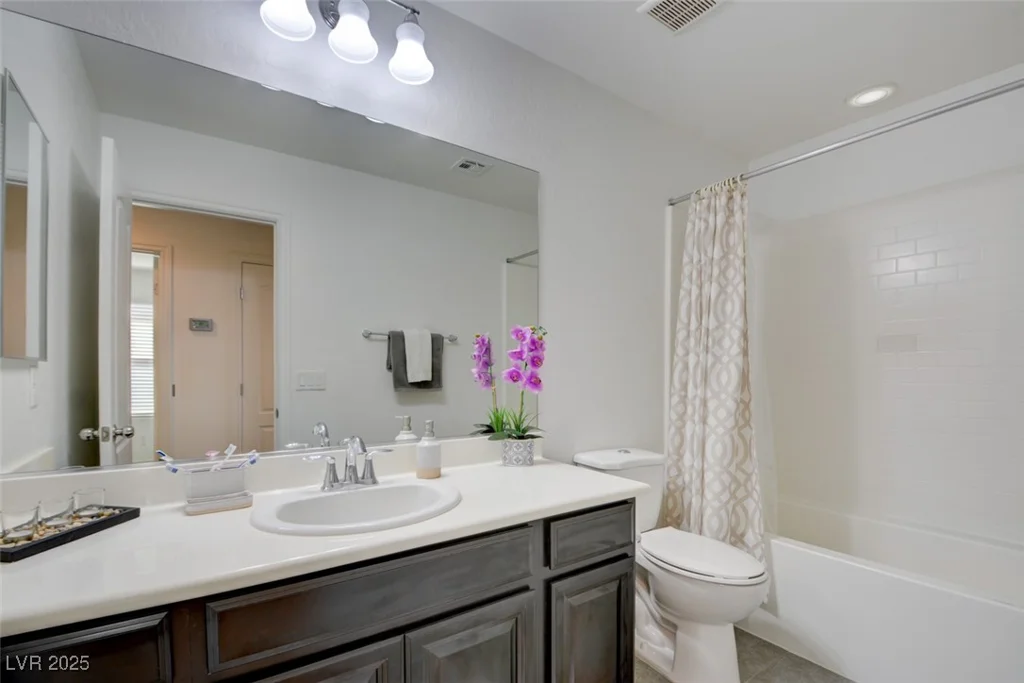 12391 Pinetina, Las Vegas, NV 89141