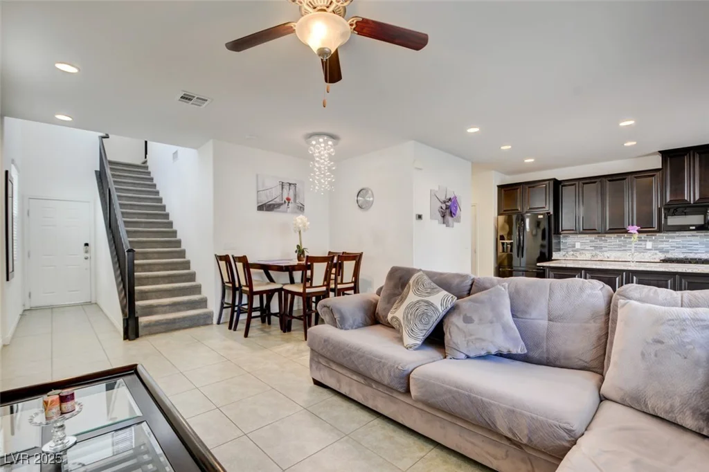 12391 Pinetina, Las Vegas, NV 89141