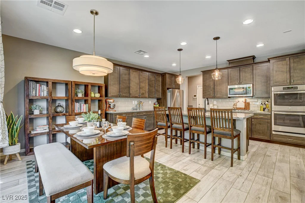 9921 Rams Leap, Las Vegas, NV 89166