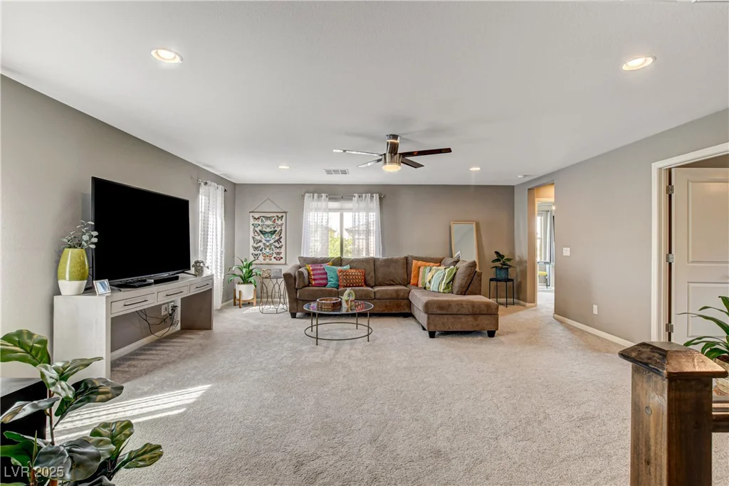 9921 Rams Leap, Las Vegas, NV 89166