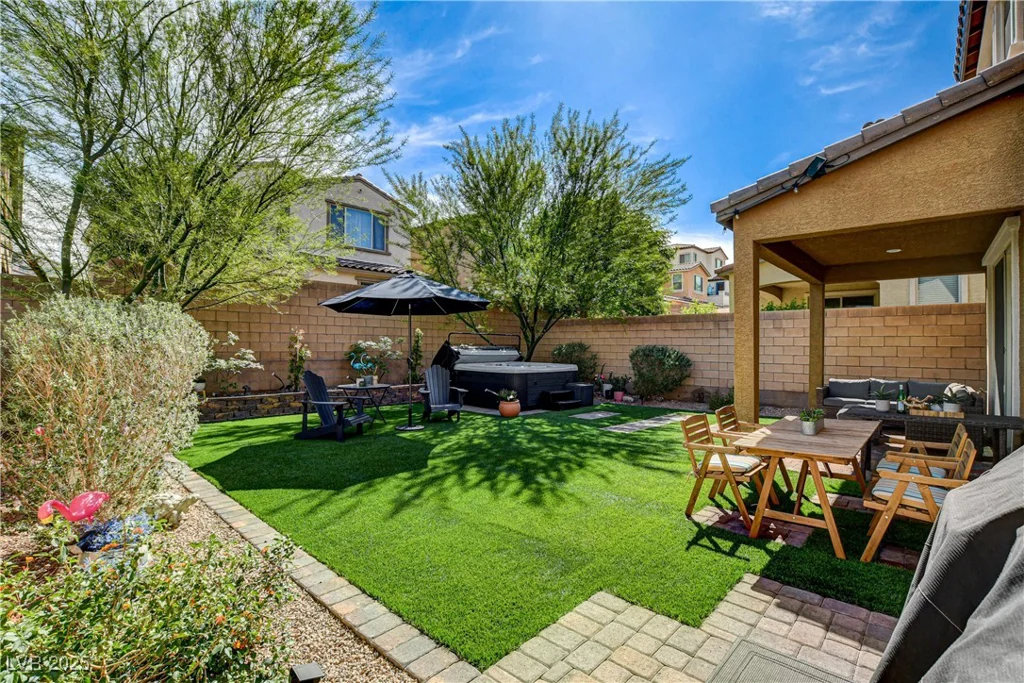 9921 Rams Leap, Las Vegas, NV 89166