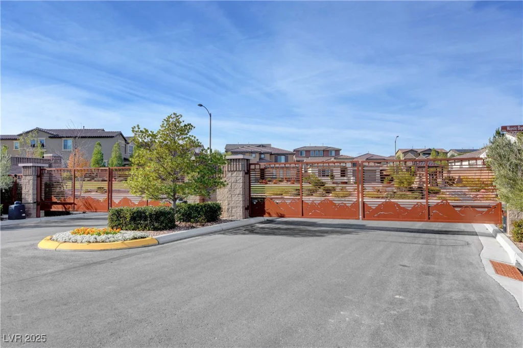 9921 Rams Leap, Las Vegas, NV 89166