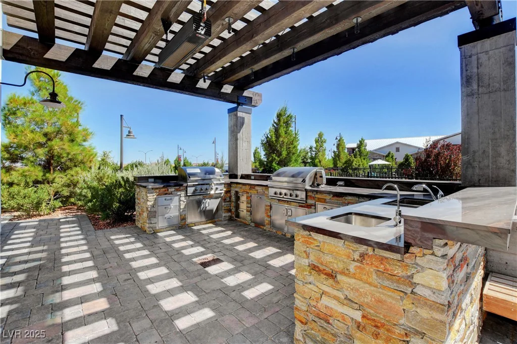 9921 Rams Leap, Las Vegas, NV 89166