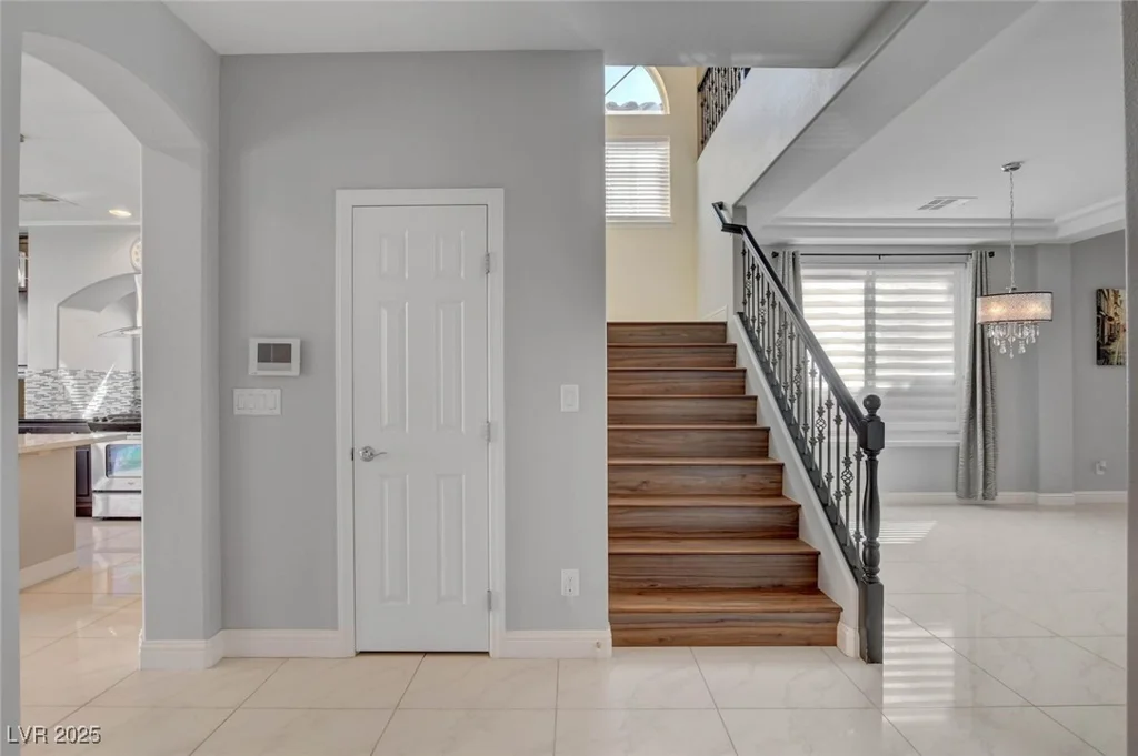 6236 Mount Palomar, Las Vegas, NV 89139