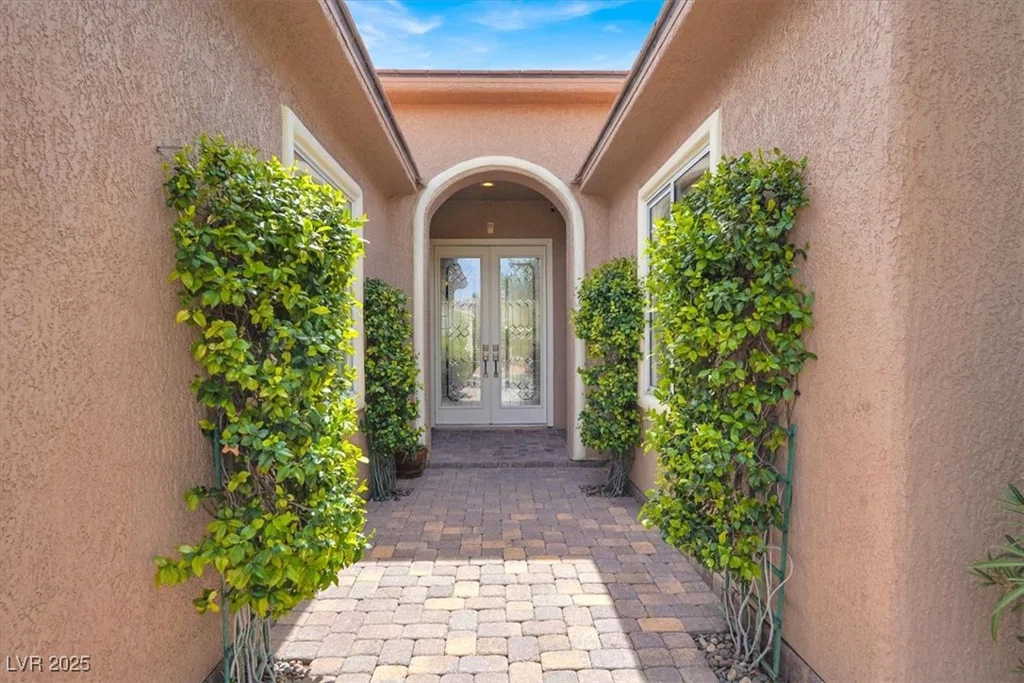 10581 Santo Marco, Las Vegas, NV 89135