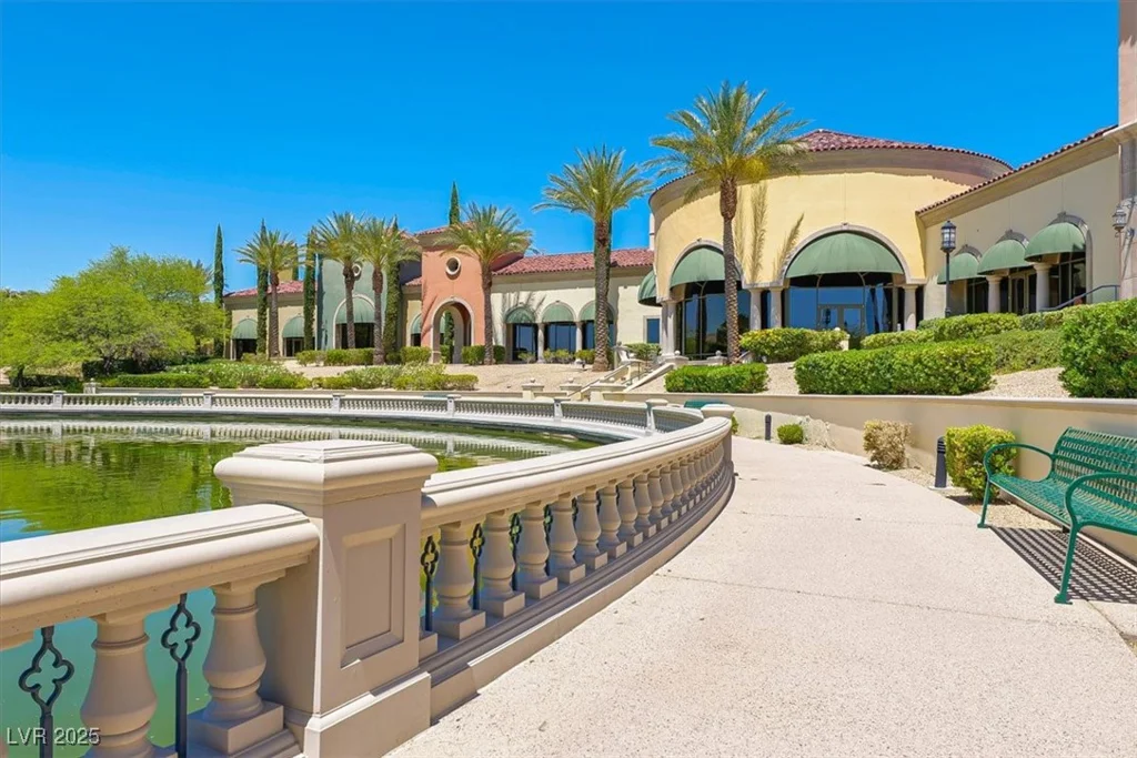 10581 Santo Marco, Las Vegas, NV 89135