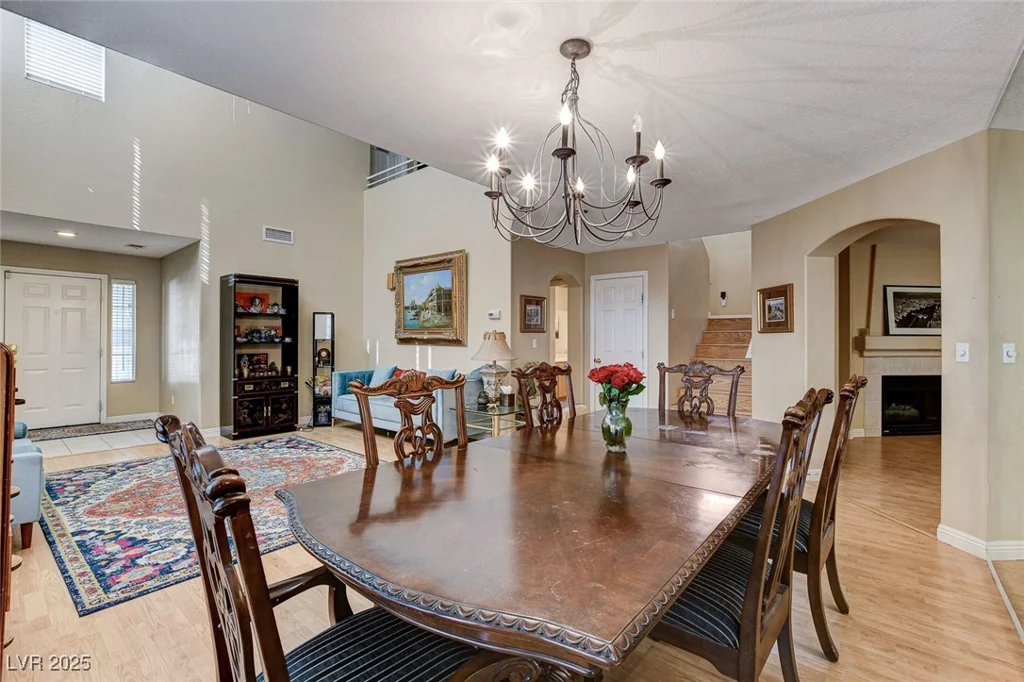 1348 Calle Montery, Las Vegas, NV 89117