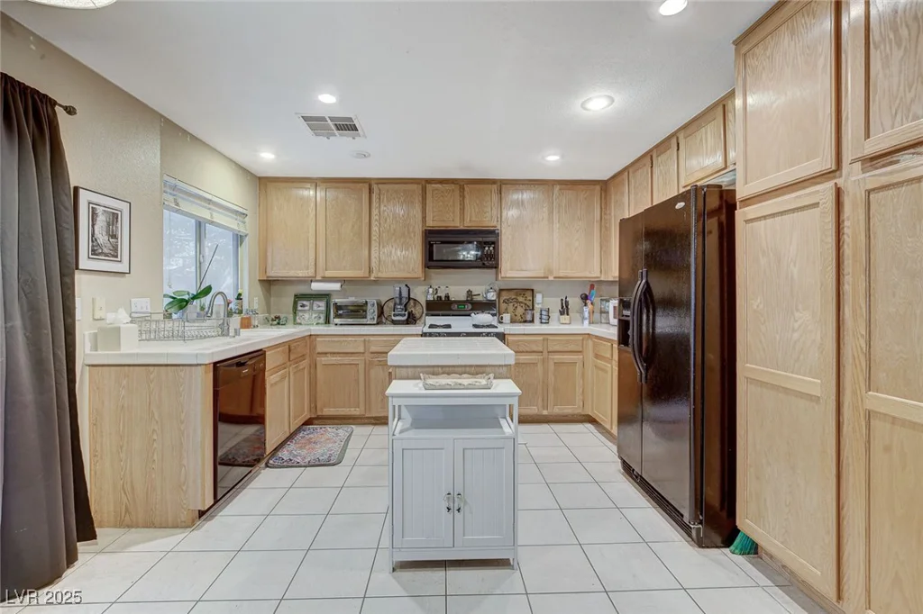 1348 Calle Montery, Las Vegas, NV 89117