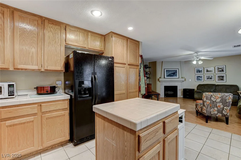 1348 Calle Montery, Las Vegas, NV 89117