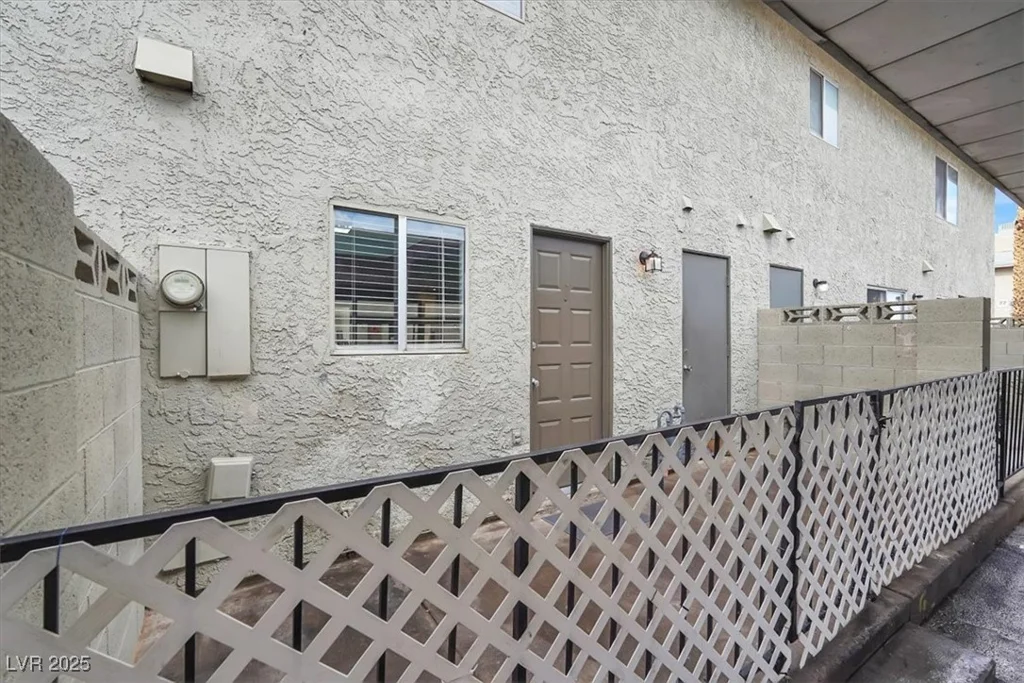 584 Sellers, Henderson, NV 89011