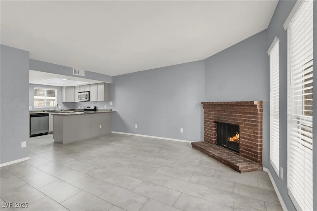 584 Sellers, Henderson, NV 89011