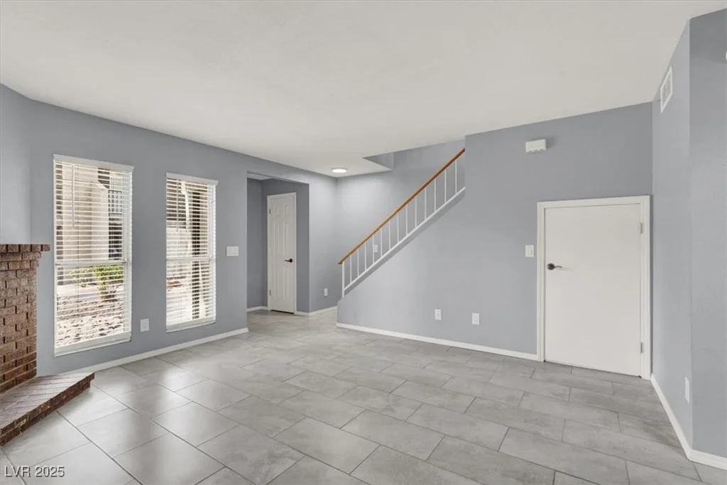 584 Sellers, Henderson, NV 89011
