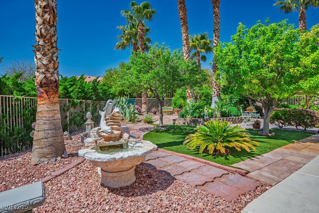 11037 Clarion, Las Vegas, NV 89134