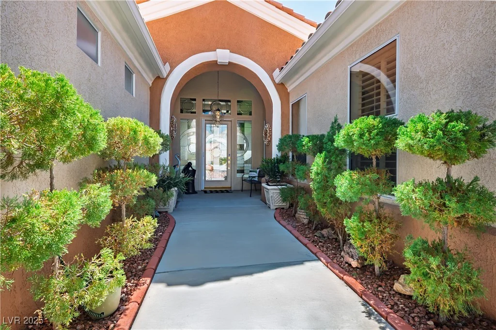 11037 Clarion, Las Vegas, NV 89134
