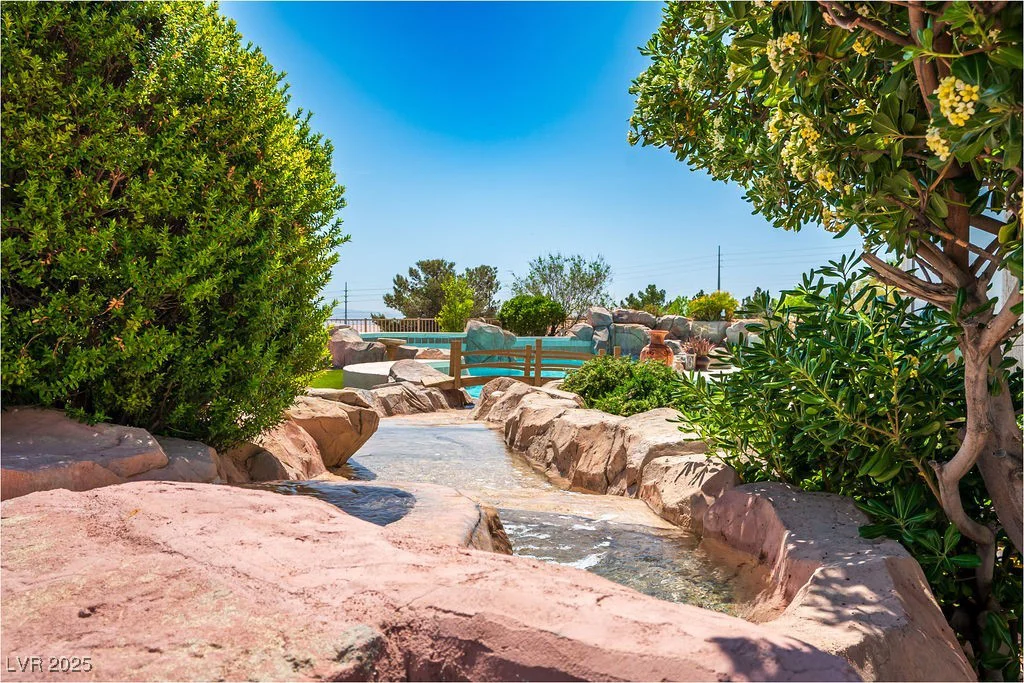 11037 Clarion, Las Vegas, NV 89134