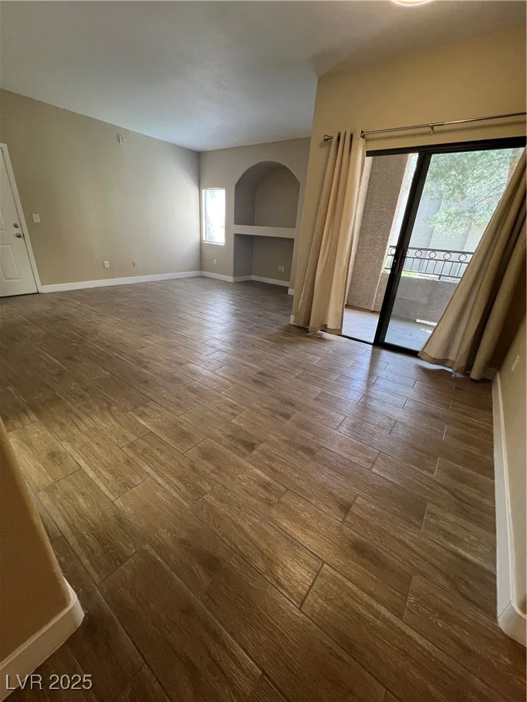 8250 Grand Canyon, Las Vegas, NV 89166