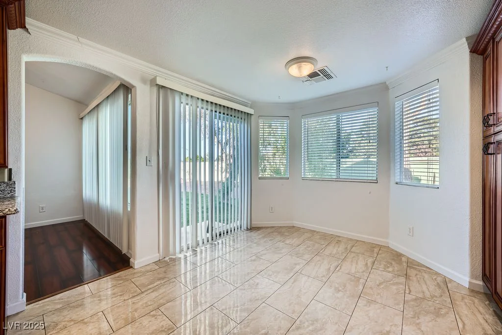 4620 Standing Bluff, Las Vegas, NV 89130