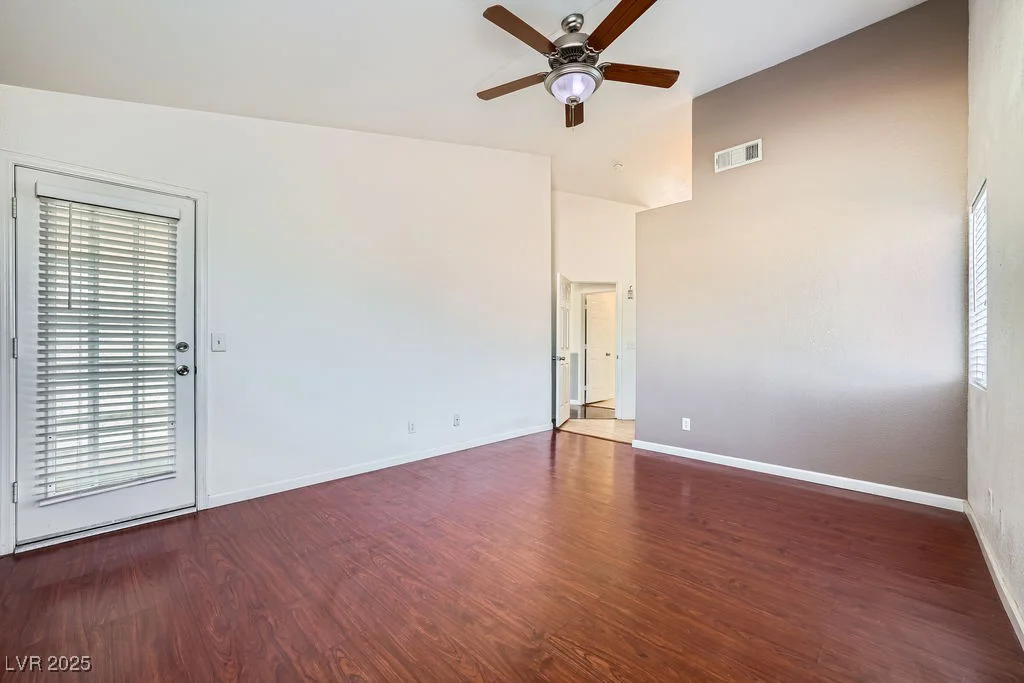 4620 Standing Bluff, Las Vegas, NV 89130