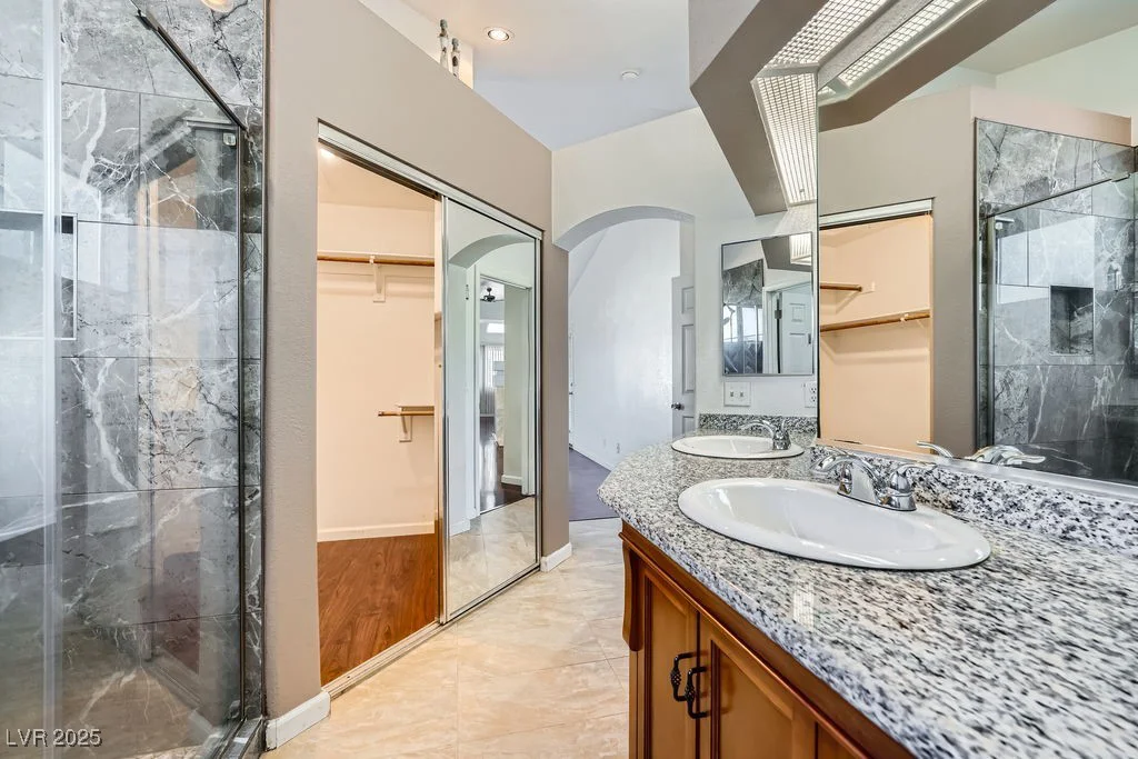 4620 Standing Bluff, Las Vegas, NV 89130