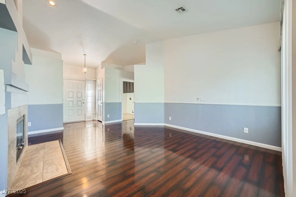 4620 Standing Bluff, Las Vegas, NV 89130
