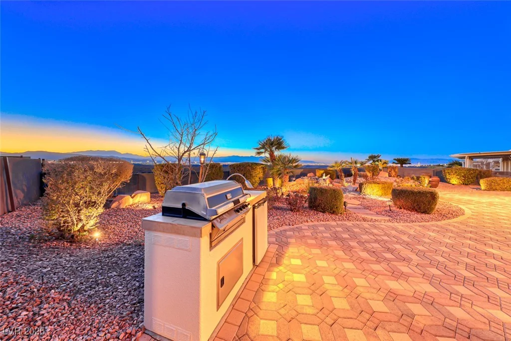 1779 Sebring Hills, Henderson, NV 89052