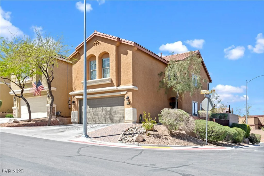 10624 Tuckermans, Las Vegas, NV 89129