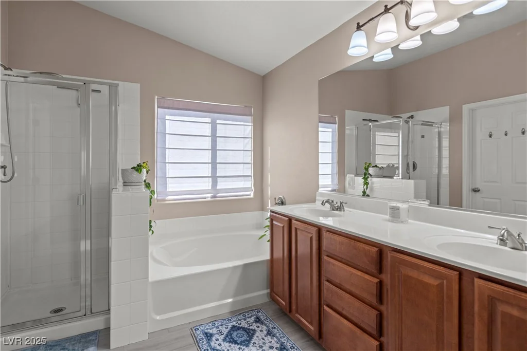 10624 Tuckermans, Las Vegas, NV 89129