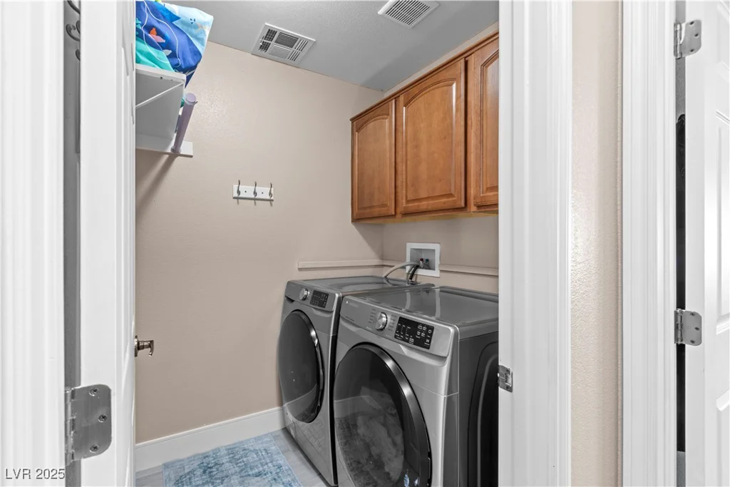 10624 Tuckermans, Las Vegas, NV 89129