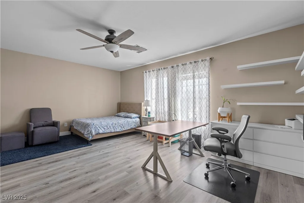 10624 Tuckermans, Las Vegas, NV 89129