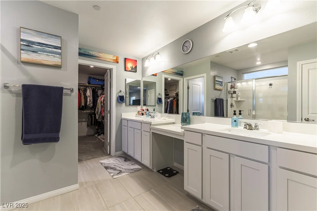 10372 Thurso, Las Vegas, NV 89166