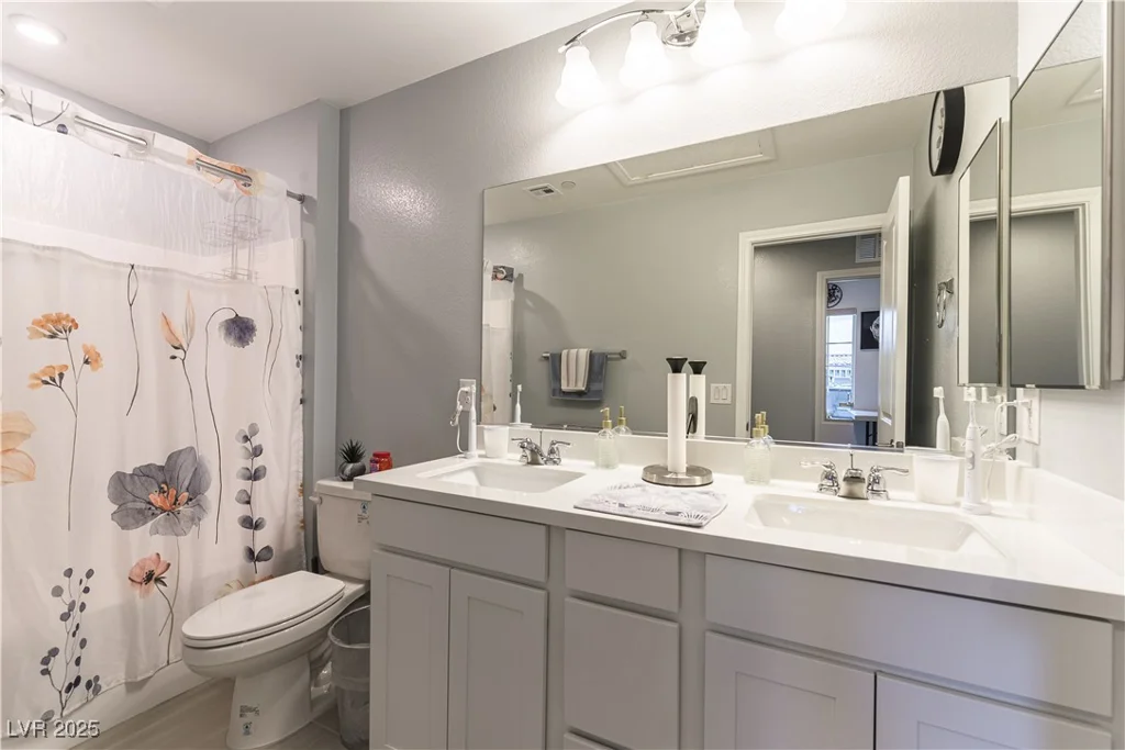 10372 Thurso, Las Vegas, NV 89166