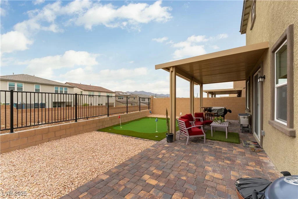 10372 Thurso, Las Vegas, NV 89166