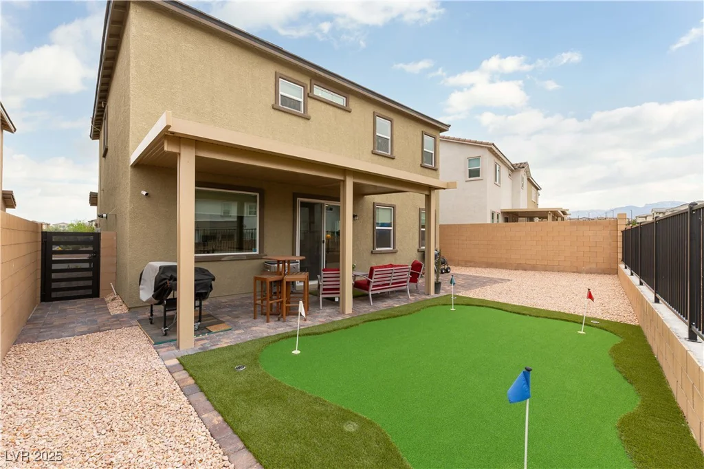 10372 Thurso, Las Vegas, NV 89166