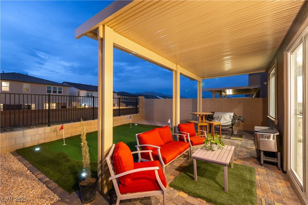 10372 Thurso, Las Vegas, NV 89166
