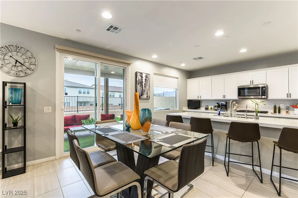 10372 Thurso, Las Vegas, NV 89166