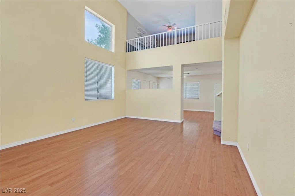 681 Peach Coral, Las Vegas, NV 89183
